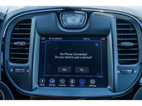 Used 2021 Chrysler 300 S image 27