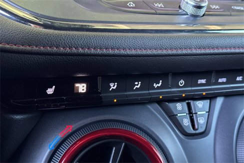 Used 2021 Chevrolet Blazer RS image 28