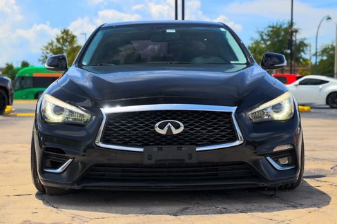 Used 2018 INFINITI Q50 Luxe image 19