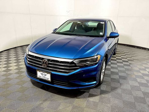 Used 2019 Volkswagen Jetta S w/ Driver Assistance Package image 3