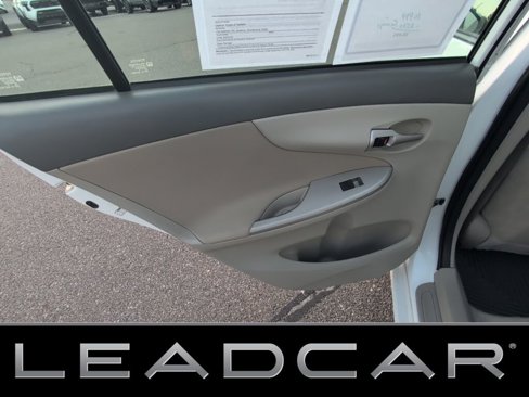 Used 2010 Toyota Corolla LE image 14
