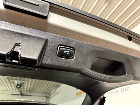 Used 2023 Hyundai Tucson Limited image 40