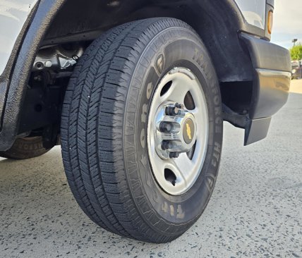 Used 2020 Chevrolet Express 2500 w/ Safety Package image 13