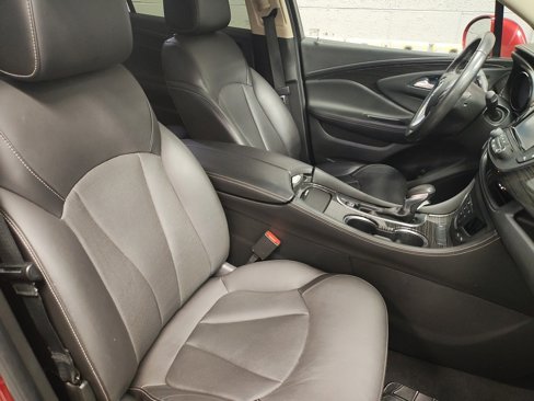 Used 2017 Buick Envision Essence image 10
