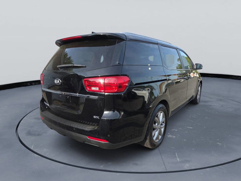 Used 2019 Kia Sedona EX image 5