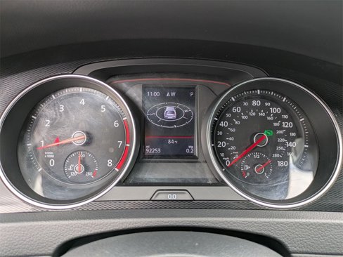 Used 2017 Volkswagen GTI SE image 21