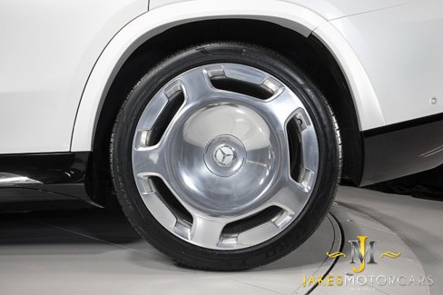 Used 2024 Mercedes-Benz Maybach GLS 600 image 74