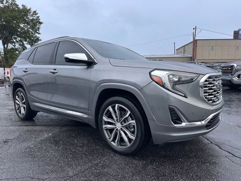 Certified 2020 GMC Terrain Denali w/ Denali Premium Package image 2