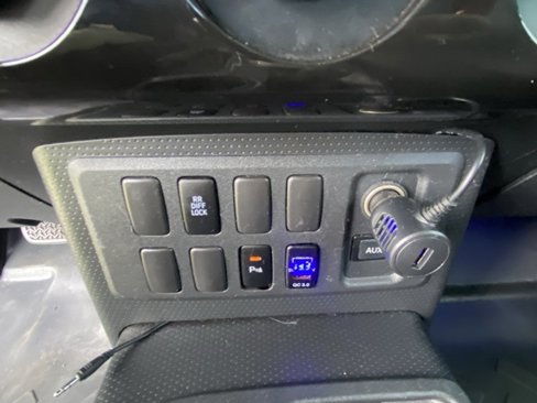 Used 2008 Toyota FJ Cruiser 4WD image 23