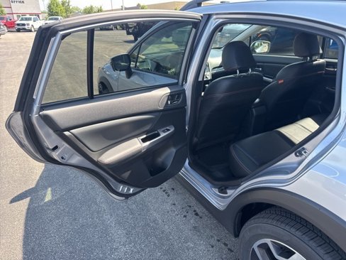 Used 2017 Subaru Crosstrek 2.0i Limited image 32