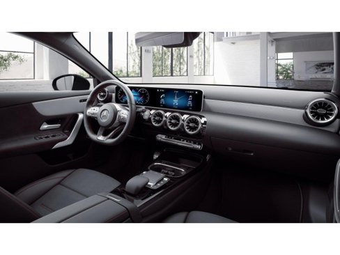 Certified 2022 Mercedes-Benz A 220 image 6