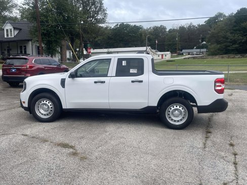 New 2025 Ford Maverick XL image 2