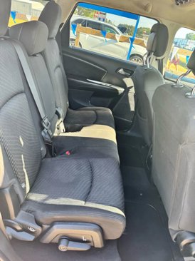 Used 2014 Dodge Journey SXT w/ Flexible Seating Group image 13
