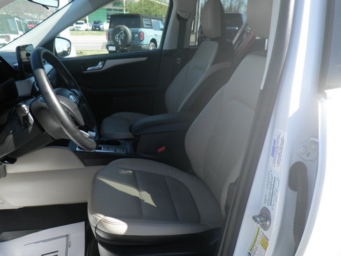 Certified 2022 Ford Escape SEL image 14