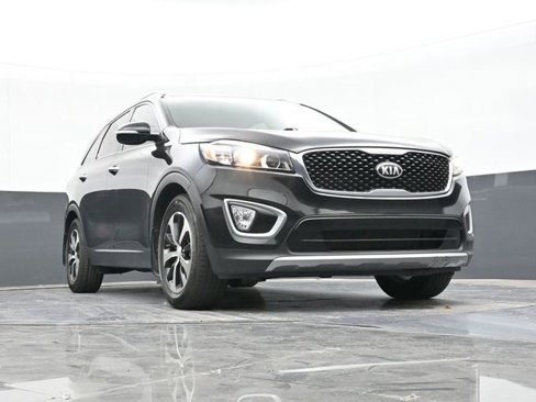 Used 2016 Kia Sorento EX image 56