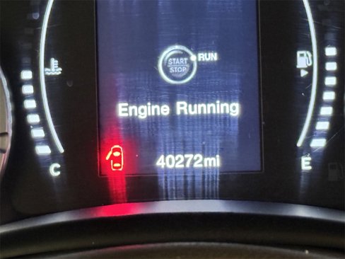 Used 2023 Jeep Renegade Latitude image 4