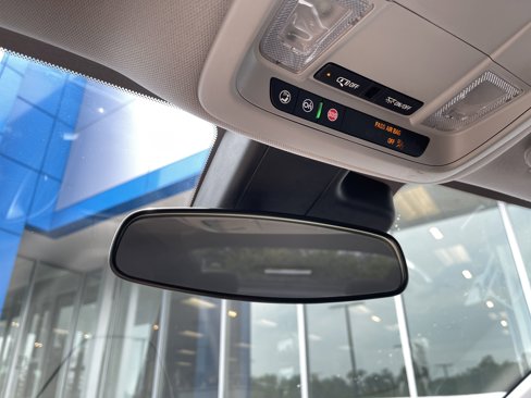 Used 2024 Chevrolet Malibu LT image 24