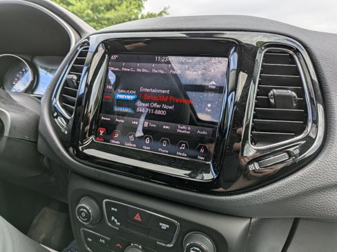 Used 2017 Jeep Compass Limited w/ Navigation Group image 6