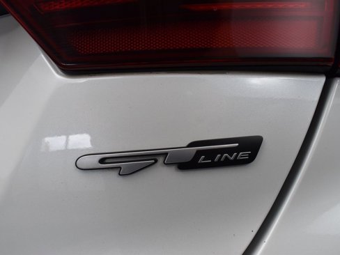Used 2023 Kia Forte GT-Line image 10