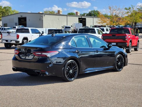 Used 2023 Toyota Camry XSE image 3