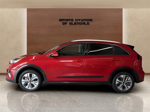 Used 2022 Kia Niro EX image 3