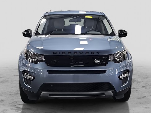 Used 2019 Land Rover Discovery Sport SE image 2