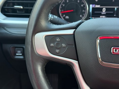 Used 2018 GMC Acadia SLT image 19