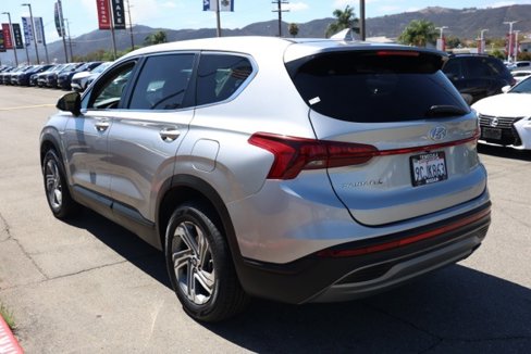 Used 2021 Hyundai Santa Fe SE image 6