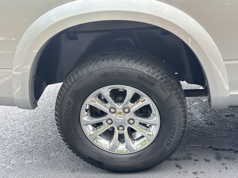 Used 2018 RAM 1500 Laramie w/ Convenience Group image 12
