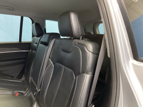 Certified 2021 Jeep Grand Cherokee L Limited image 27