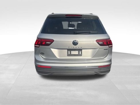 Certified 2024 Volkswagen Tiguan S image 5