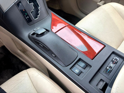 Used 2012 Lexus RX 450h FWD image 32