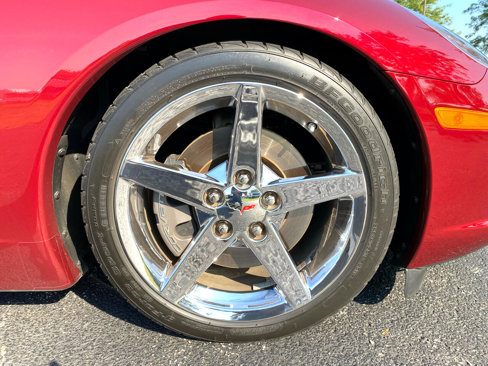 Used 2007 Chevrolet Corvette Coupe w/ Preferred Equipment Group image 34