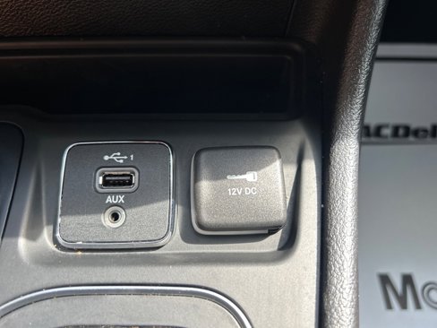 Used 2021 Jeep Cherokee Latitude Lux image 23