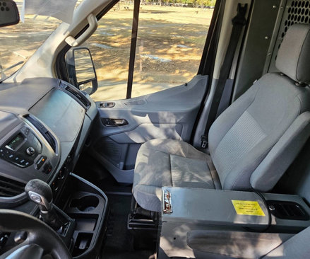 Used 2015 Ford Transit 250 148 Medium Roof image 9