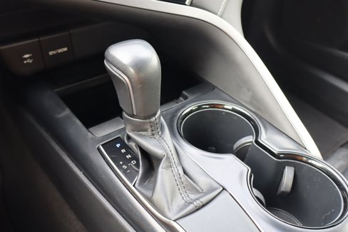 Used 2018 Toyota Camry SE image 27