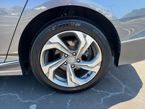 Used 2020 Honda Accord EX image 26