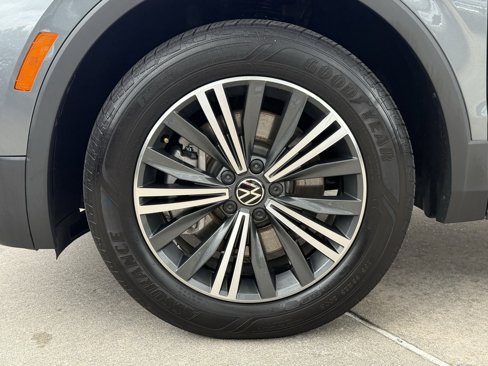 Used 2023 Chevrolet Malibu LT image 12