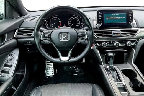 Used 2018 Honda Accord Sport image 5