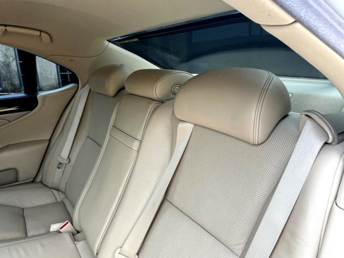 Used 2014 Lexus LS 460 image 42
