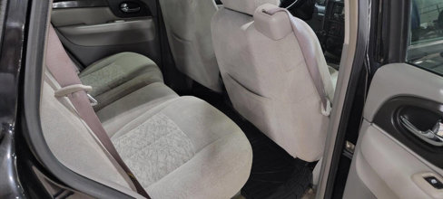 Used 2005 GMC Envoy SLE image 18