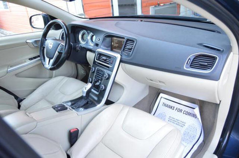 Used 2013 Volvo S60 T5 image 16