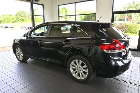 Used 2015 Toyota Venza AWD image 2