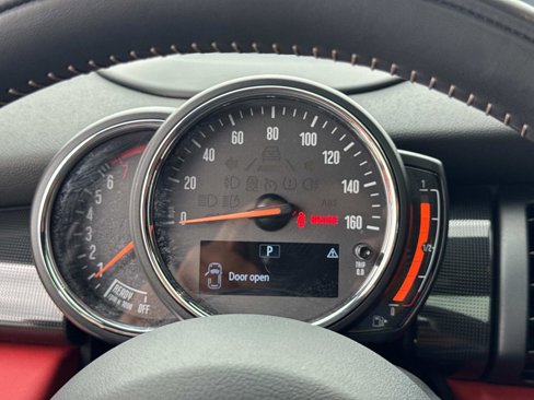 Used 2019 MINI Cooper S image 21