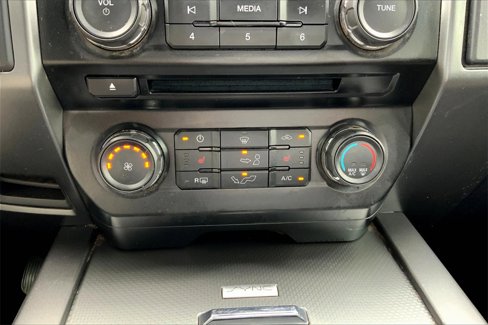 Used 2017 Ford F150 XLT w/ Equipment Group 302A Luxury image 16