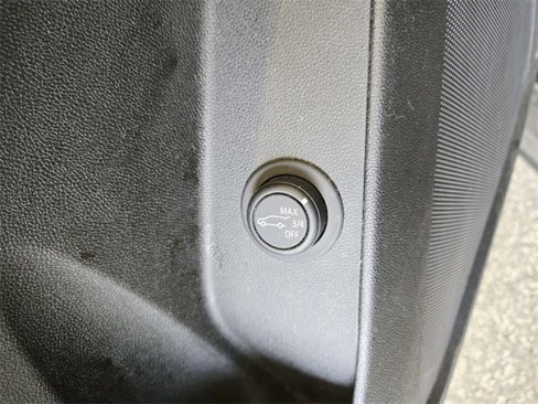 Used 2022 Chevrolet Equinox LT image 29