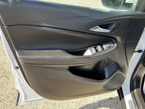 Used 2023 Buick Encore GX Preferred w/ Cold Weather Comfort Package image 22