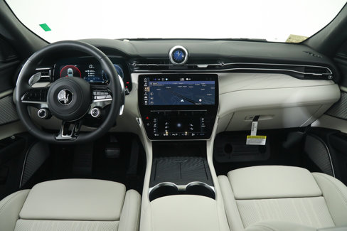 Used 2023 Maserati Grecale Modena image 15