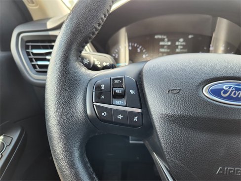 Used 2020 Ford Escape SEL image 20