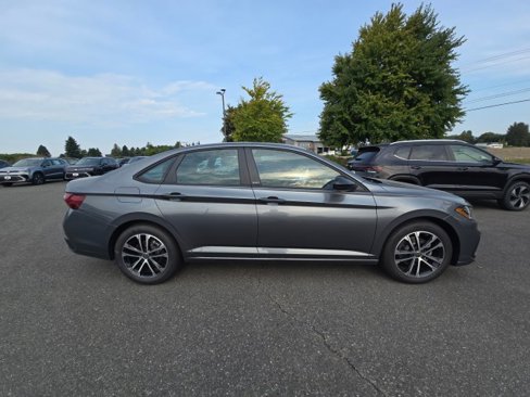 New 2025 Volkswagen Jetta Sport image 3